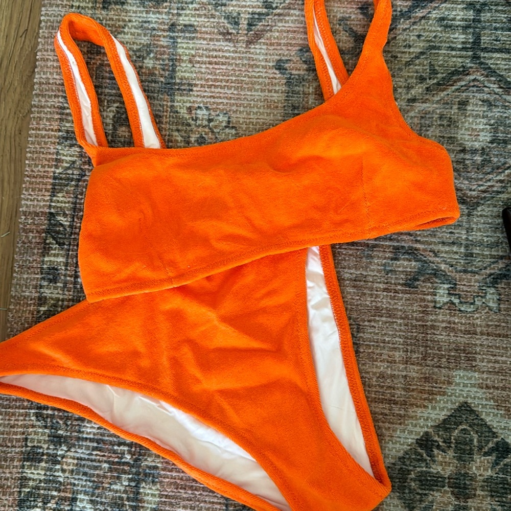 Solid & striped BRAND NEW NEVER WORN bikini set